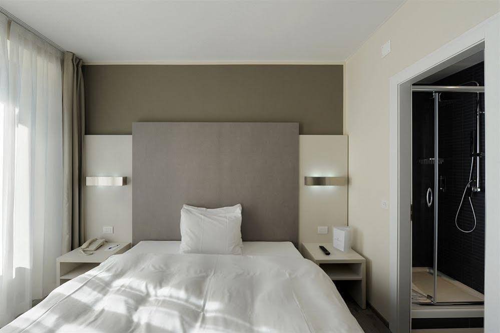 Фото Hotel Préalpina