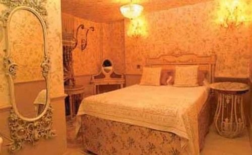 Фото The Pavilion Hotel