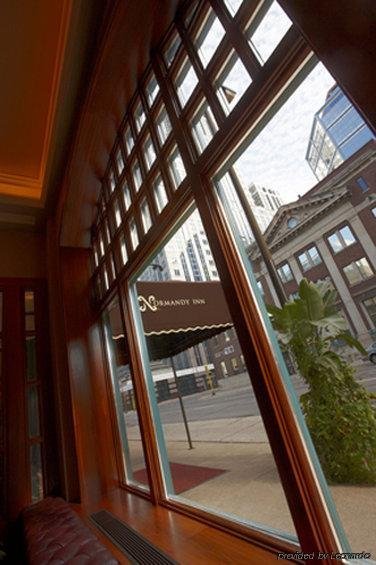 Фото Best Western Plus The Normandy Inn & Suites