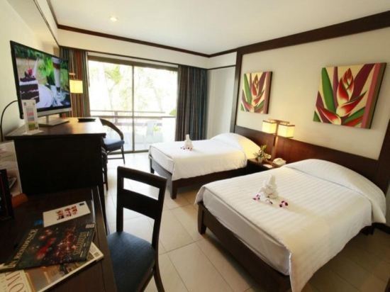 Фото Novotel Rayong Rim Pae Resort