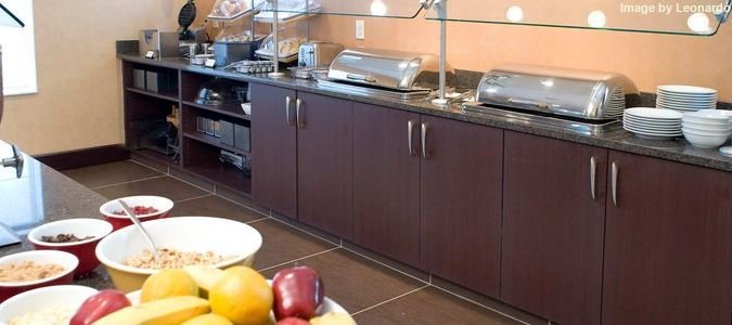 Фото Residence Inn by Marriott Pensacola Downtown