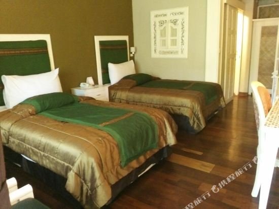 Фото Peneeda View Beach Hotel