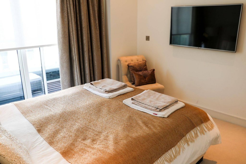 Фото City Courtyard Apartments & Penthouse