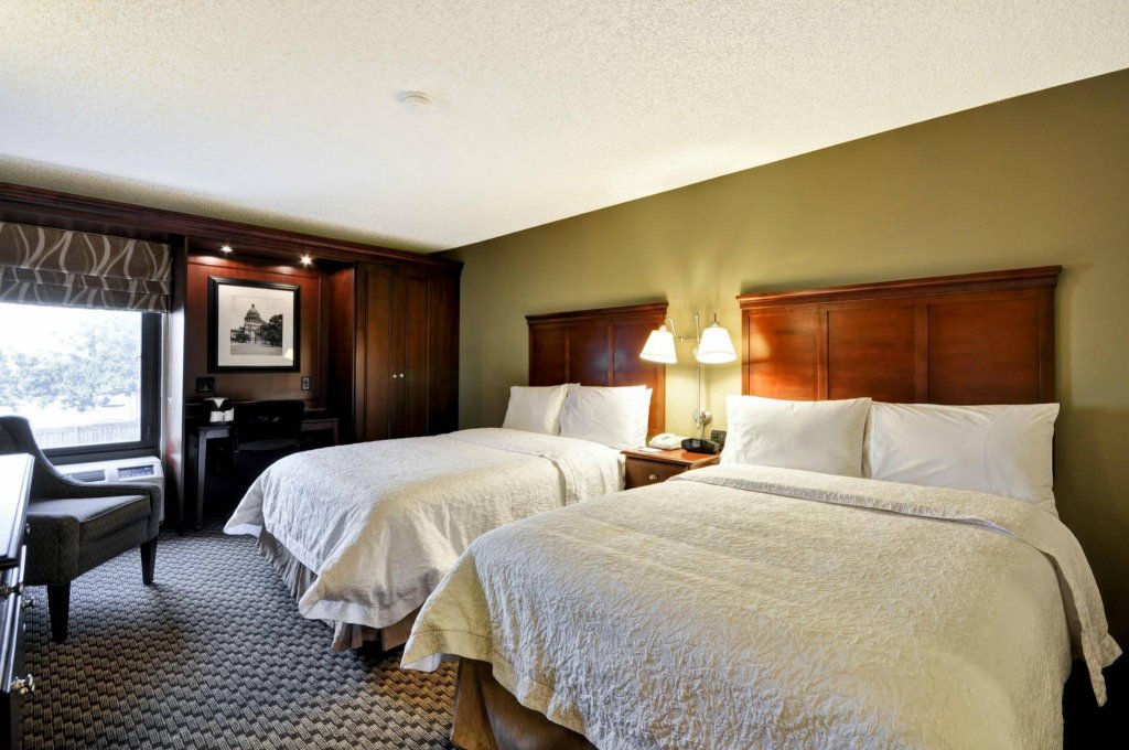 Фото Hampton Inn Austin North @ i - 35 & Hwy 183