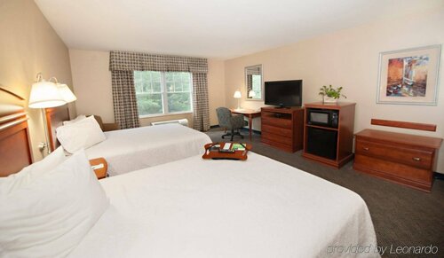 Внешний вид отеля Hampton Inn & Suites North Conway в Конуэйе, фото 2