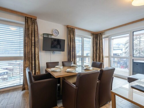 Апартаменты Lake View Apartment in Zell am See With Sauna в Цель-ам-Зе