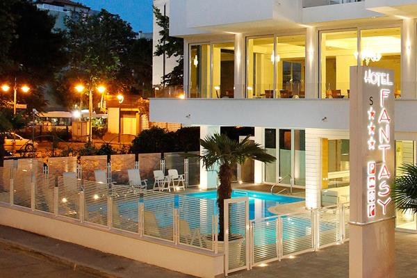 Фото Hotel Fantasy