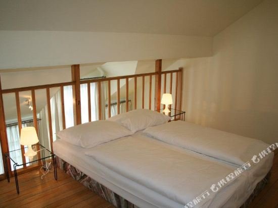 Фото The Levante Rathaus Apartments