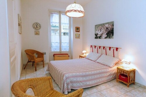 Апартаменты La Romantica Dante Five stars Holiday House в Ницце