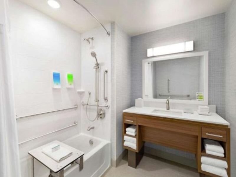 Фото Tru by Hilton Fort Lauderdale Downtown