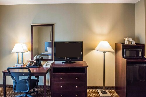 Гостиница Oakfield Hotel & Suites в Рочестере