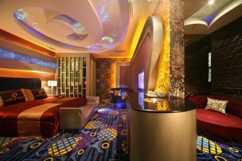 Фото Shining Motel