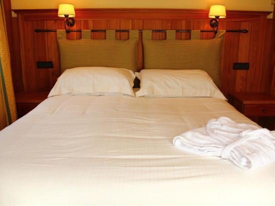 Фото Hotel Castor