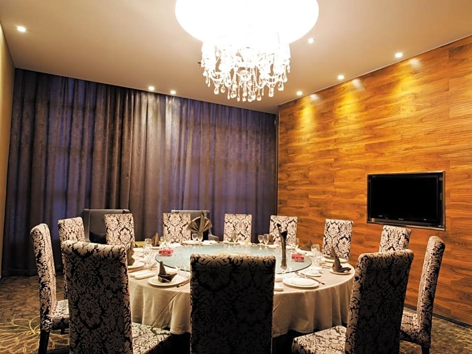 Фото Changsha ZiXin Hotel