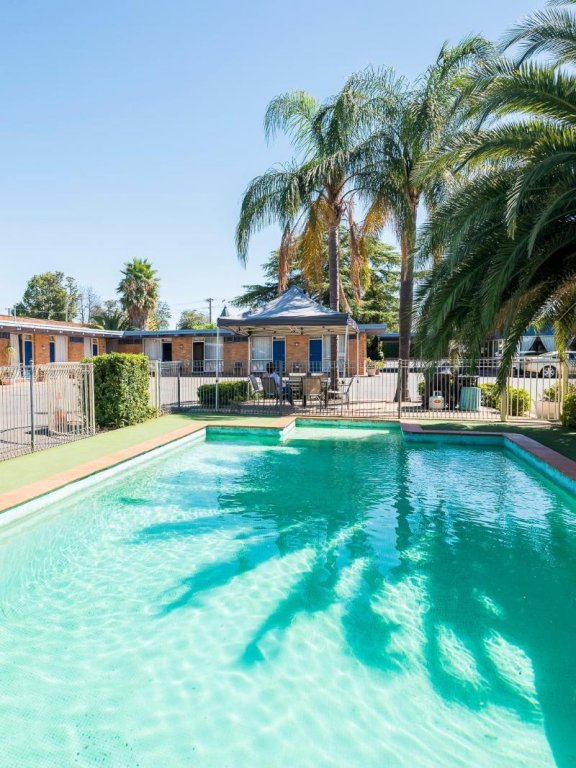 Фото Plainsman Motel