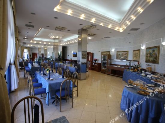 Фото Hotel Riva del Sole