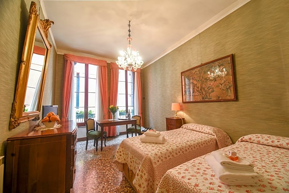 Фото Palazzetto San Lio