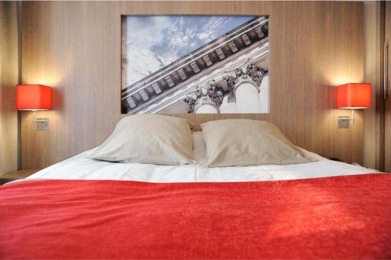 Фото Residhome Paris Guyancourt