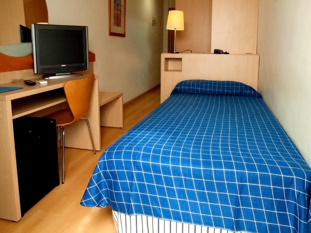 Фото Evenia President Hotel