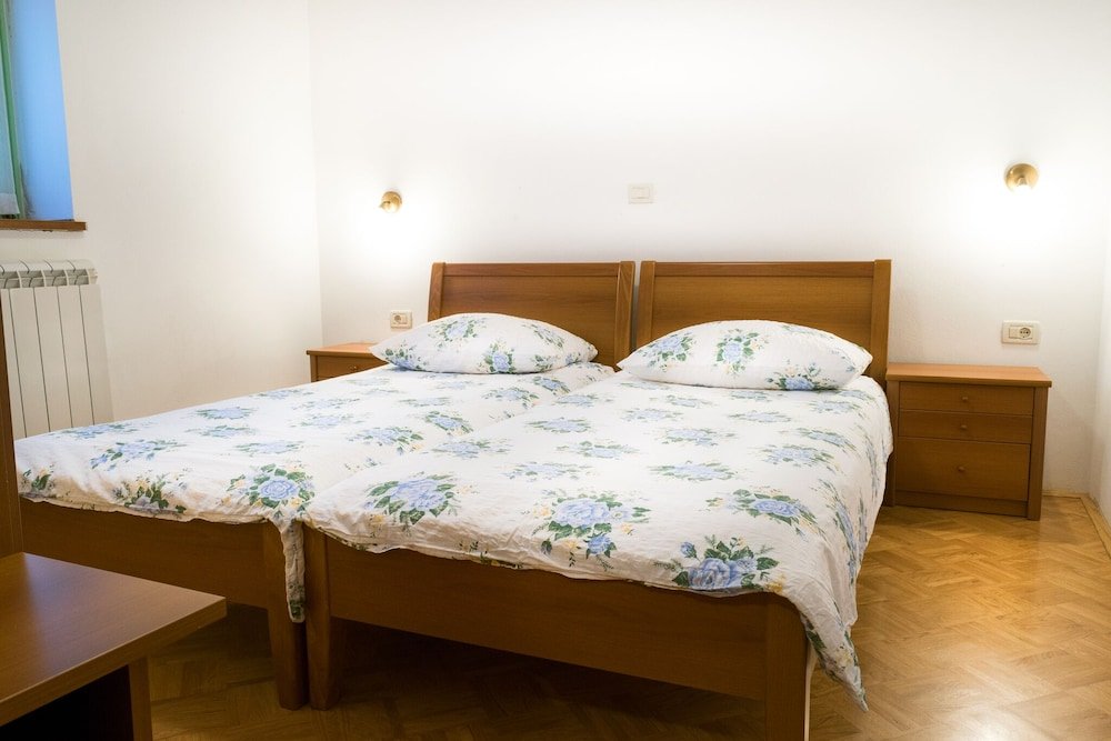 Фото Tourist Farm Petelin-Durcik