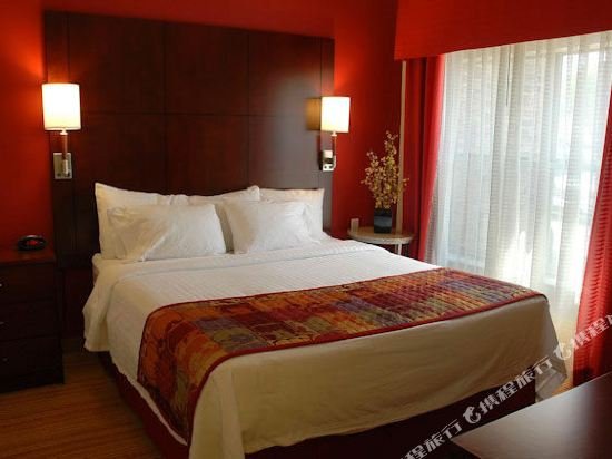 Фото Residence Inn by Marriott Albuquerque Airport