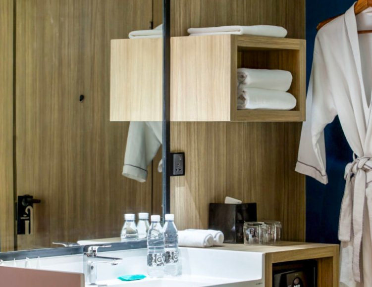 Фото Hotel G Yangon