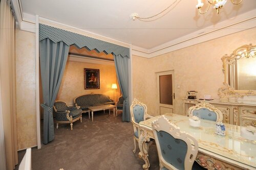 Гостиница Hotel Prince de Ligne в Теплице