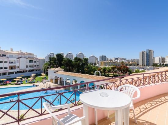 Фото Apartamentos Turísticos Clube Vilarosa