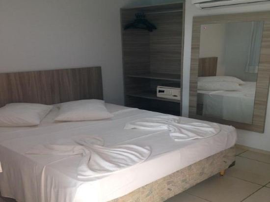 Фото Hotel Fortaleza Inn