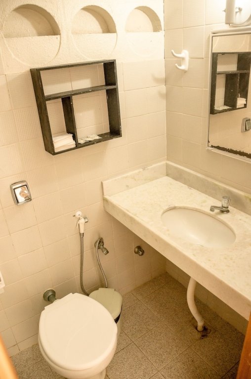 Фото Ashisha Hotel