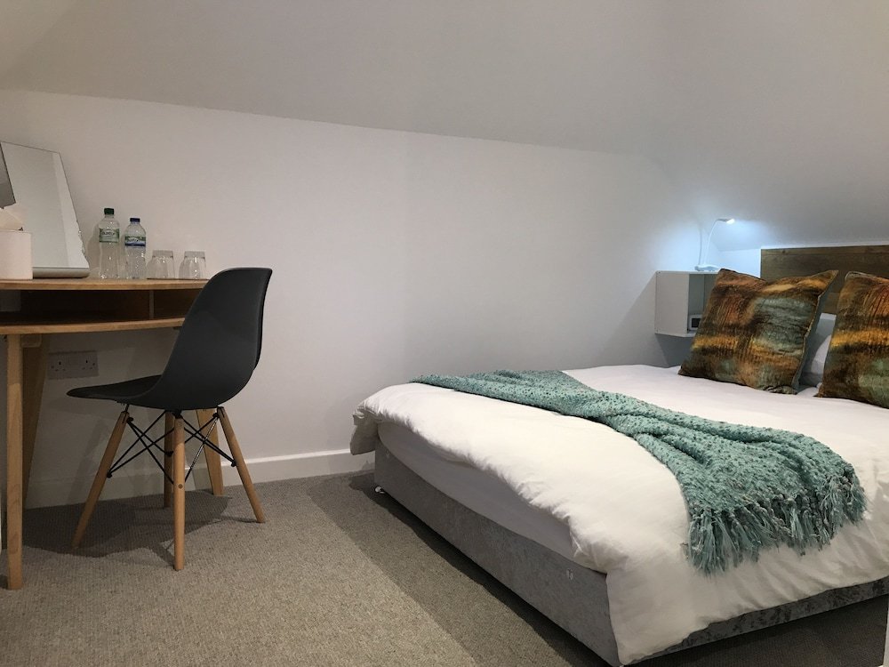 Фото Beautiful Coach House