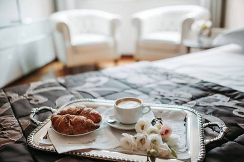 Фото Hotel Villa Traiano