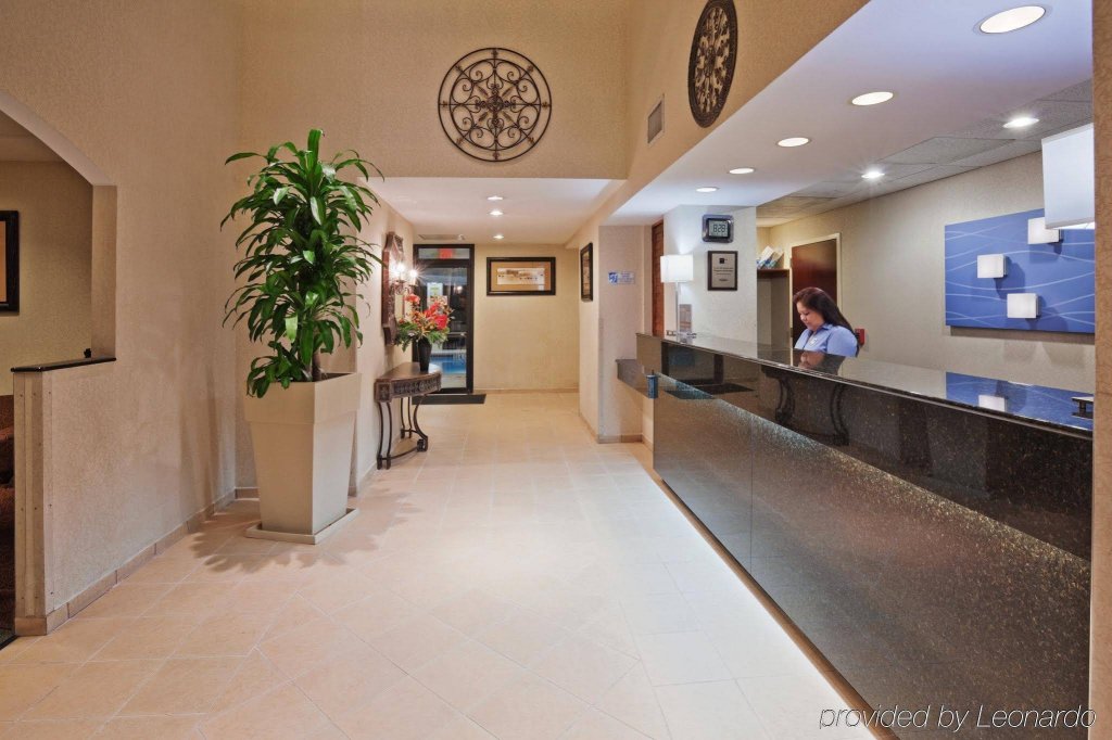 Фото Holiday Inn Express Hotel & Suites Mesquite, an Ihg Hotel