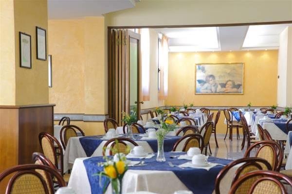 Фото Hotel Petrarca