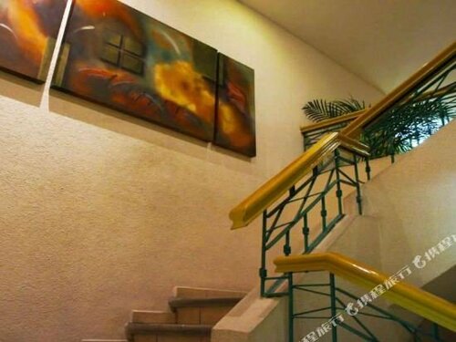 Гостиница Plaza Inn Express в Тапачуле