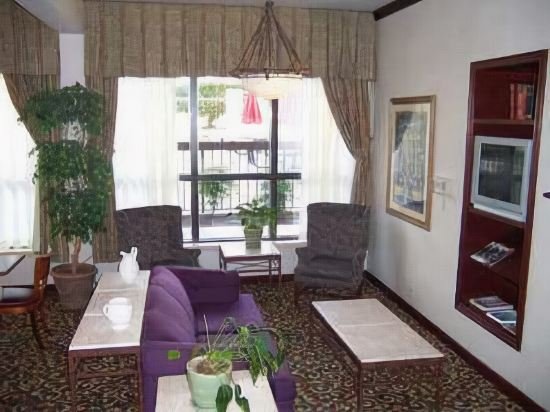 Фото Clarion Pointe