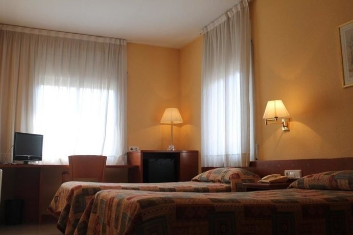 Фото Hotel Bonanova Park