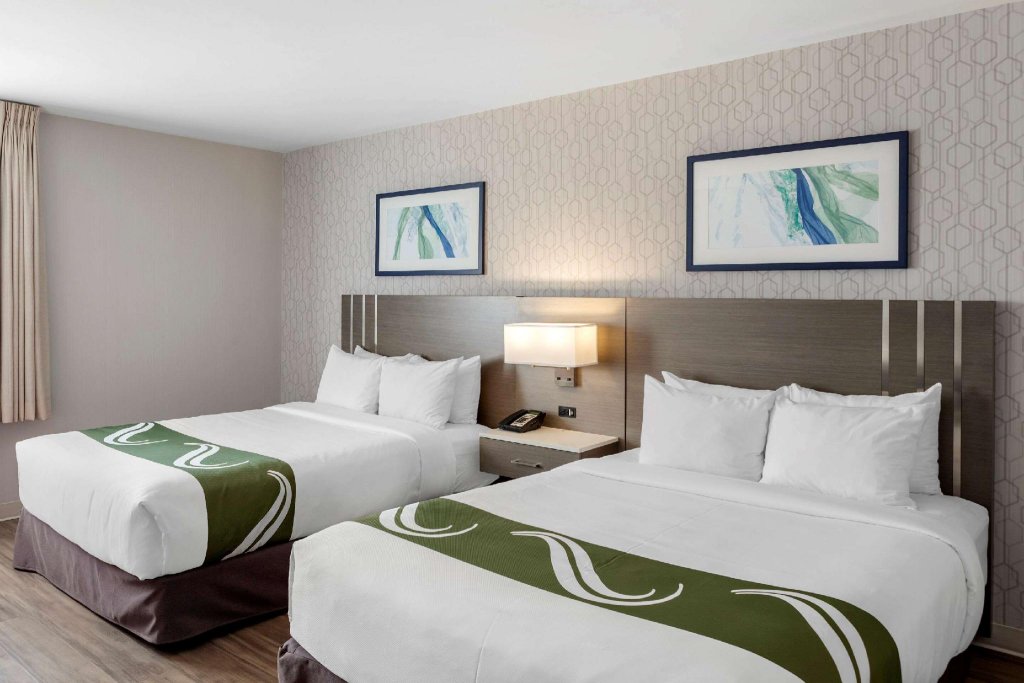 Фото Quality Inn Airport West