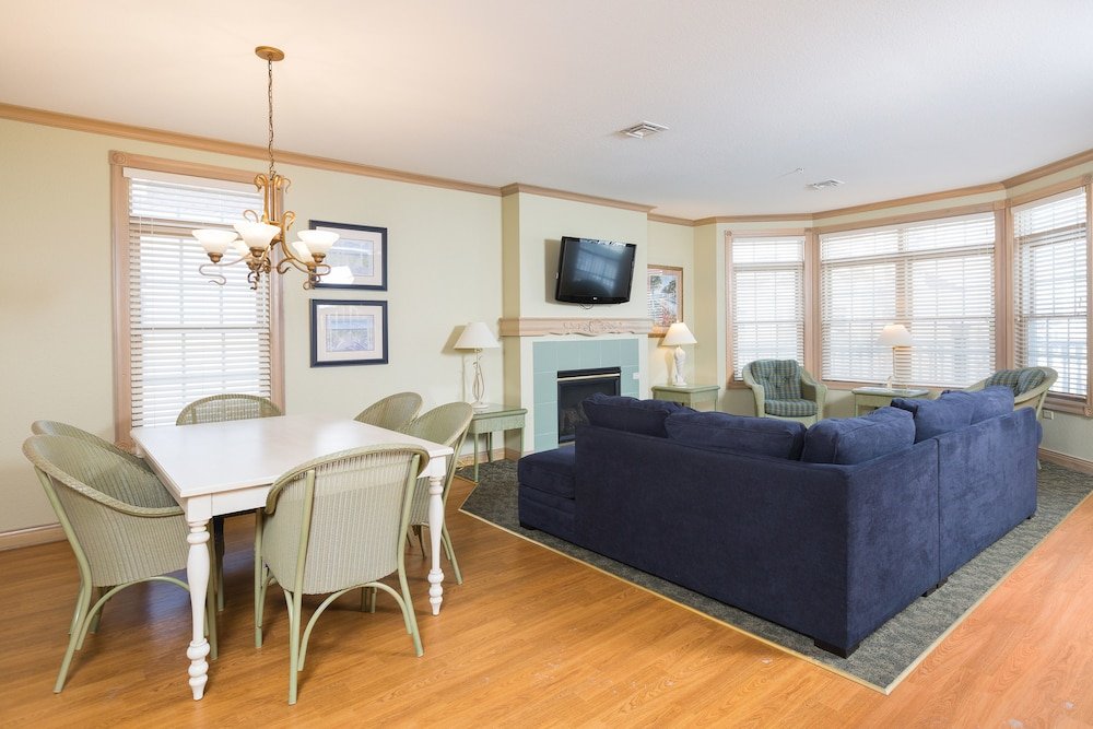 Фото Blue Harbor Resort and SPA