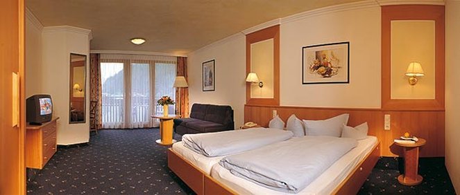 Фото Hotel Weisseespitze