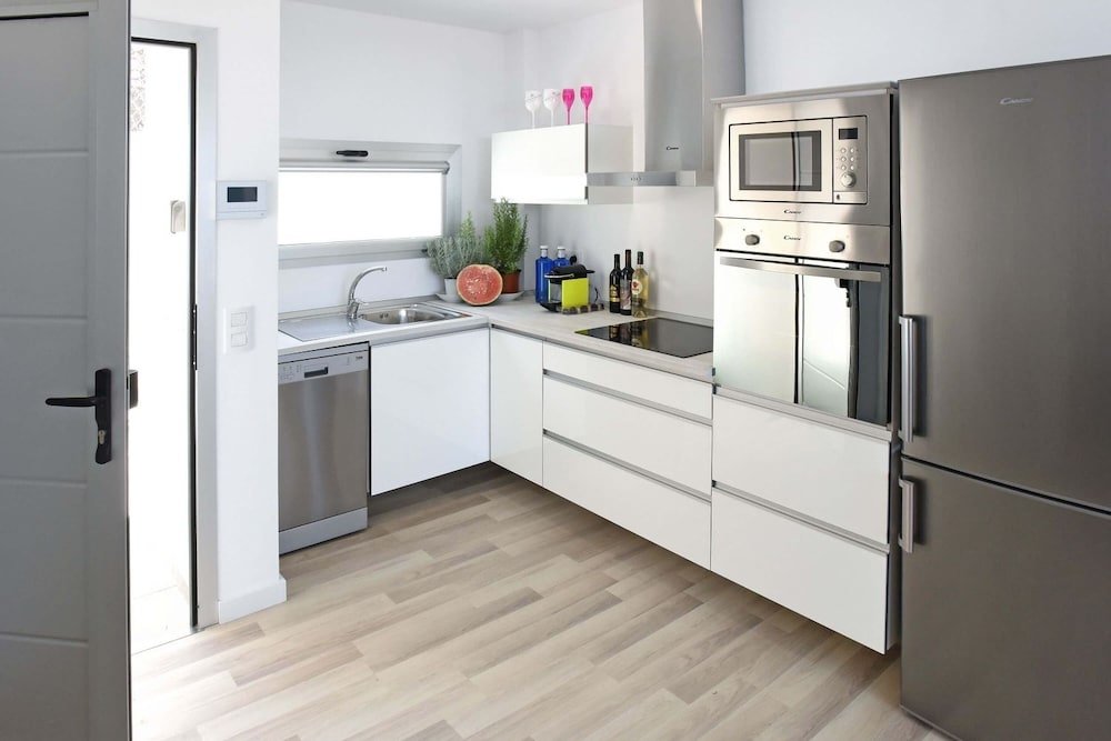 Фото Amadores C&h Suites