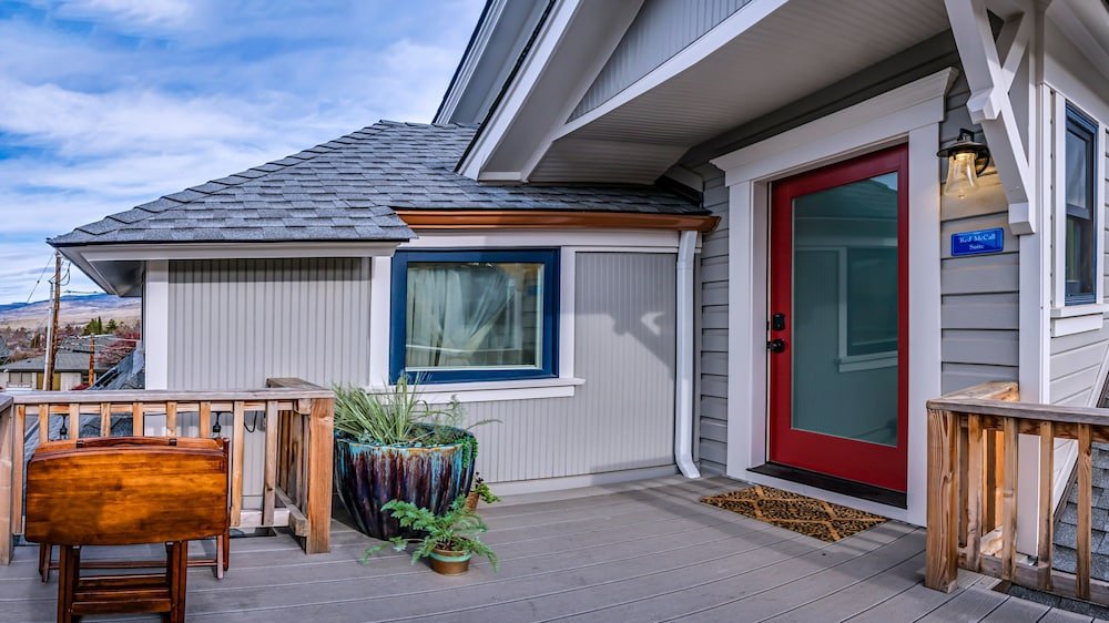 Фото Winchester Inn