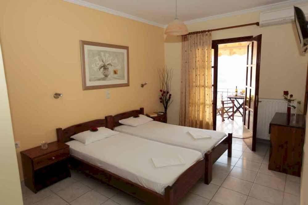 Фото Almini Apartments