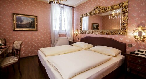 Гостиница Hotel Palais Porcia в Клагенфурте