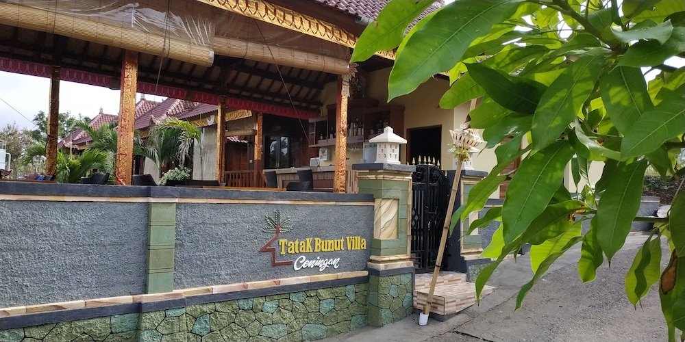 Фото Tatak Bunut Villa Ceningan