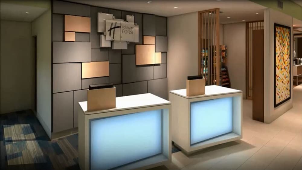 Фото Holiday Inn Express & Suites Ely, an Ihg Hotel