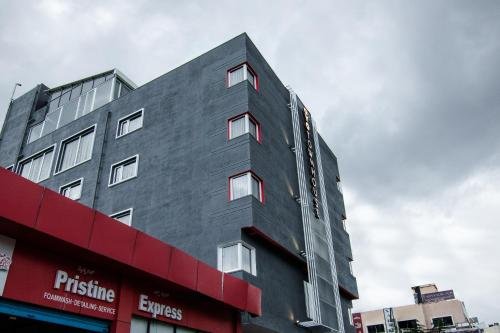 Фото Oyo Townhouse 038 Banaswadi 100Ft Road