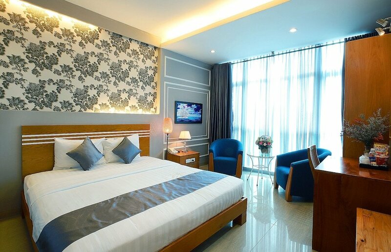 Гостиница Lucky Star Hotel 266 De Tham в Хошимине
