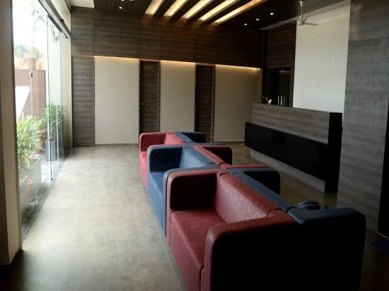 Фото The Bliss Hotel