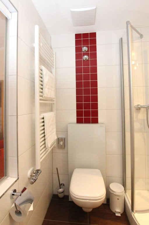 Фото Hotel Gasthaus Zur Krone